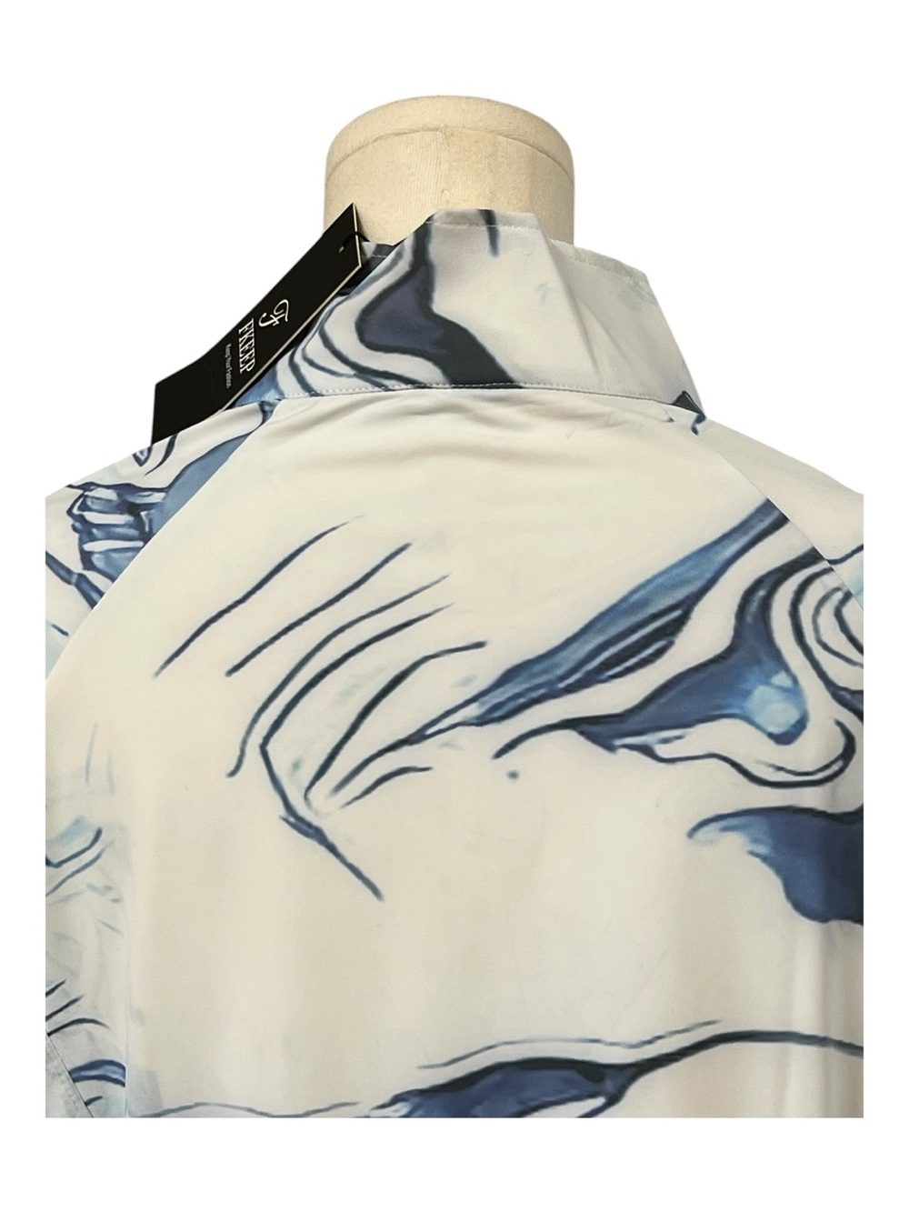 NWT FKEEP Blue & White Marble Print UPF 50+ 1/4 Zip Sun Shirt | Size XL - Picture 6 of 10